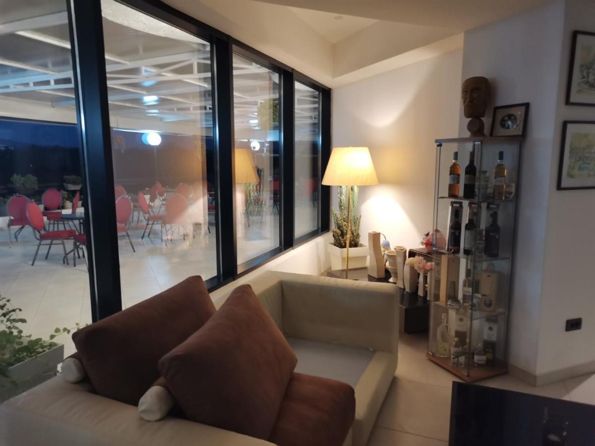 فندق Plaza Varvarin المظهر الخارجي الصورة