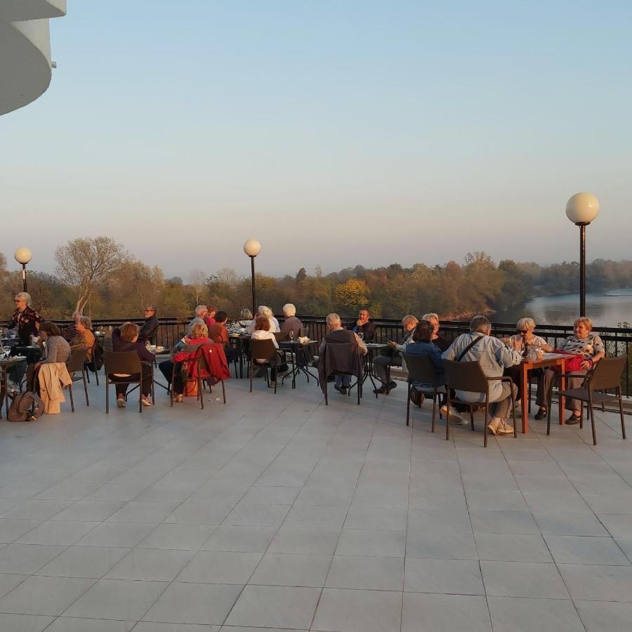 فندق Plaza Varvarin المظهر الخارجي الصورة
